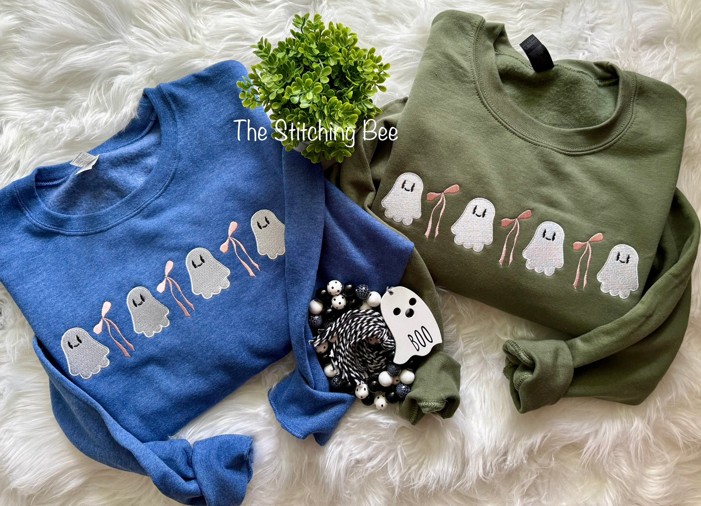 Boo-tifully Cozy Ghost Sweatshirt 👻🎀